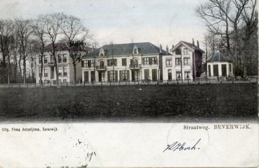 11897